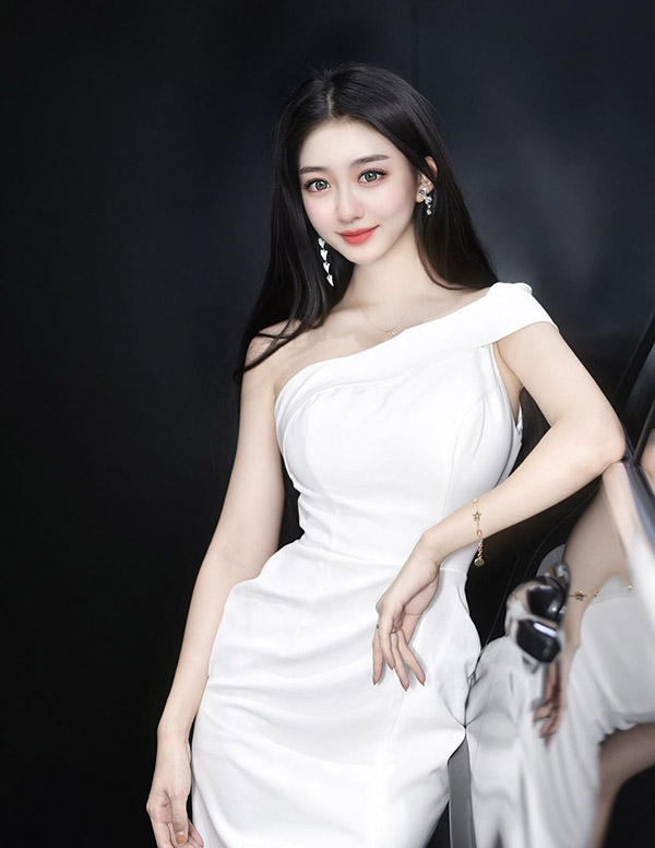 纽约伴游模特价格